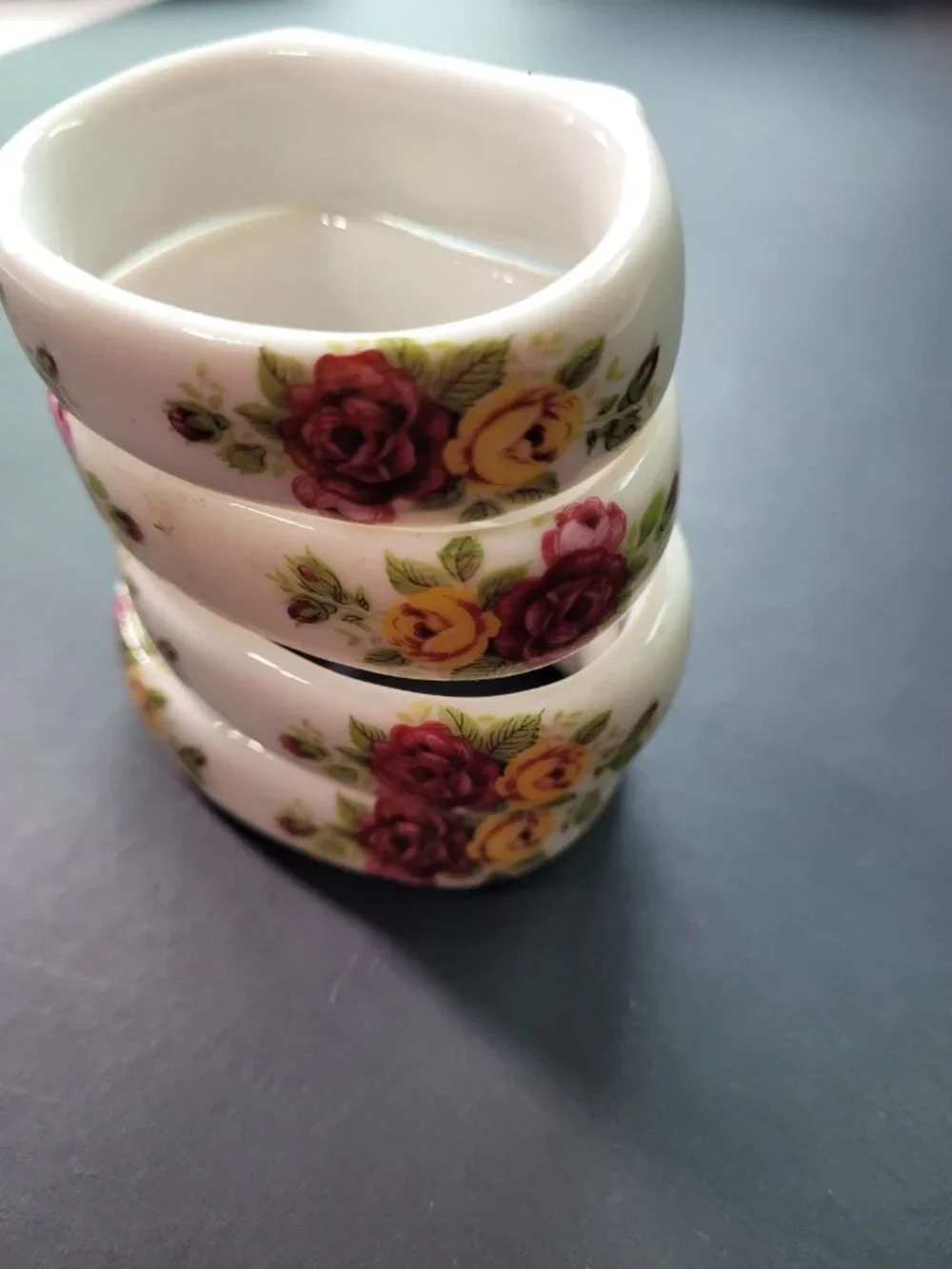Vintage Genuine Bone China Cottage Rose‎ Napkin Rings Set of 4 Floral Taiwan